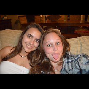 Meet your Posher, Nicole